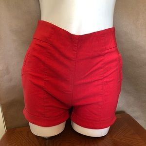 Hot-Pants are a Girls Best Friend